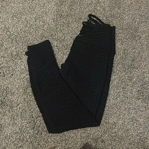 Black leggings size M